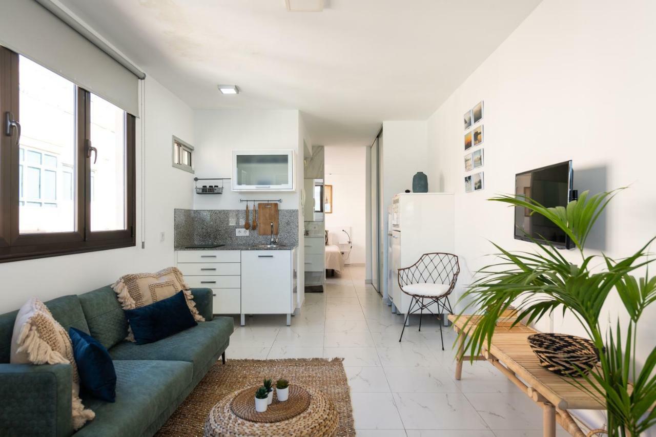 Breeze Sea View Accommodation Las Canteras Лас-Пальмас-де-Гран-Канария Экстерьер фото