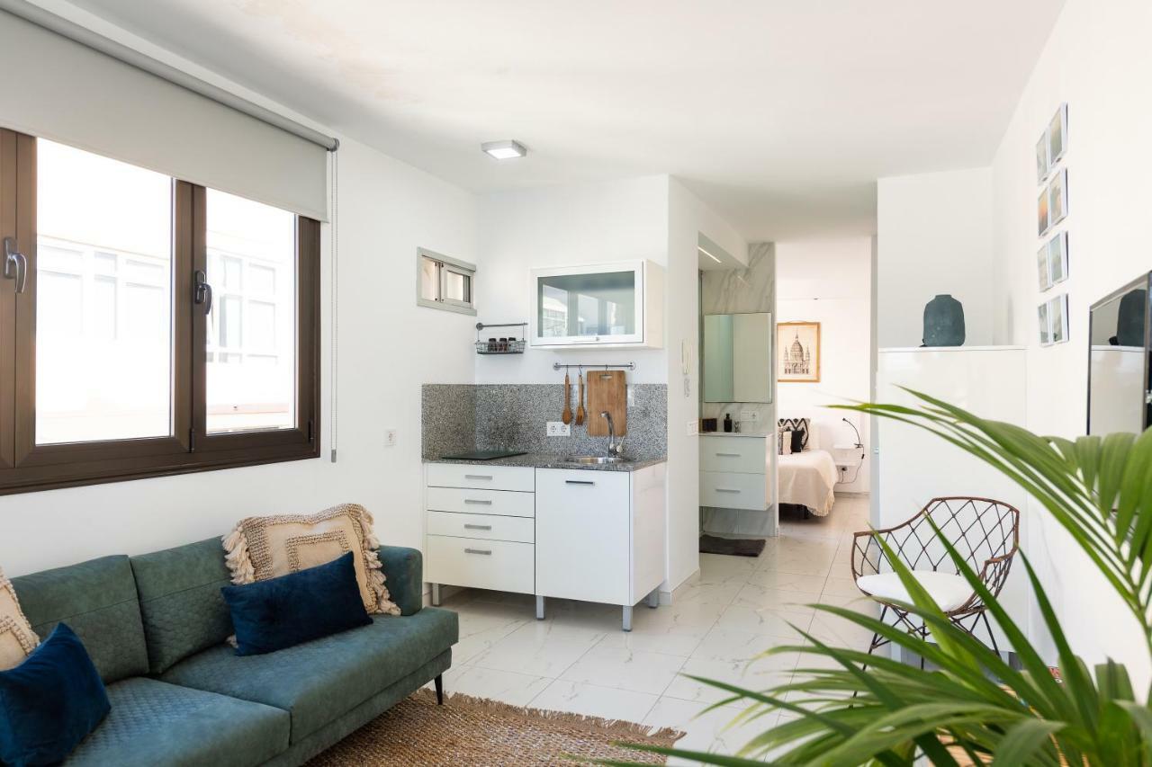 Breeze Sea View Accommodation Las Canteras Лас-Пальмас-де-Гран-Канария Экстерьер фото