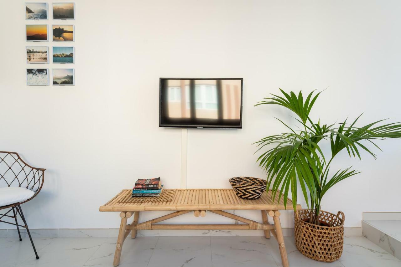 Breeze Sea View Accommodation Las Canteras Лас-Пальмас-де-Гран-Канария Экстерьер фото